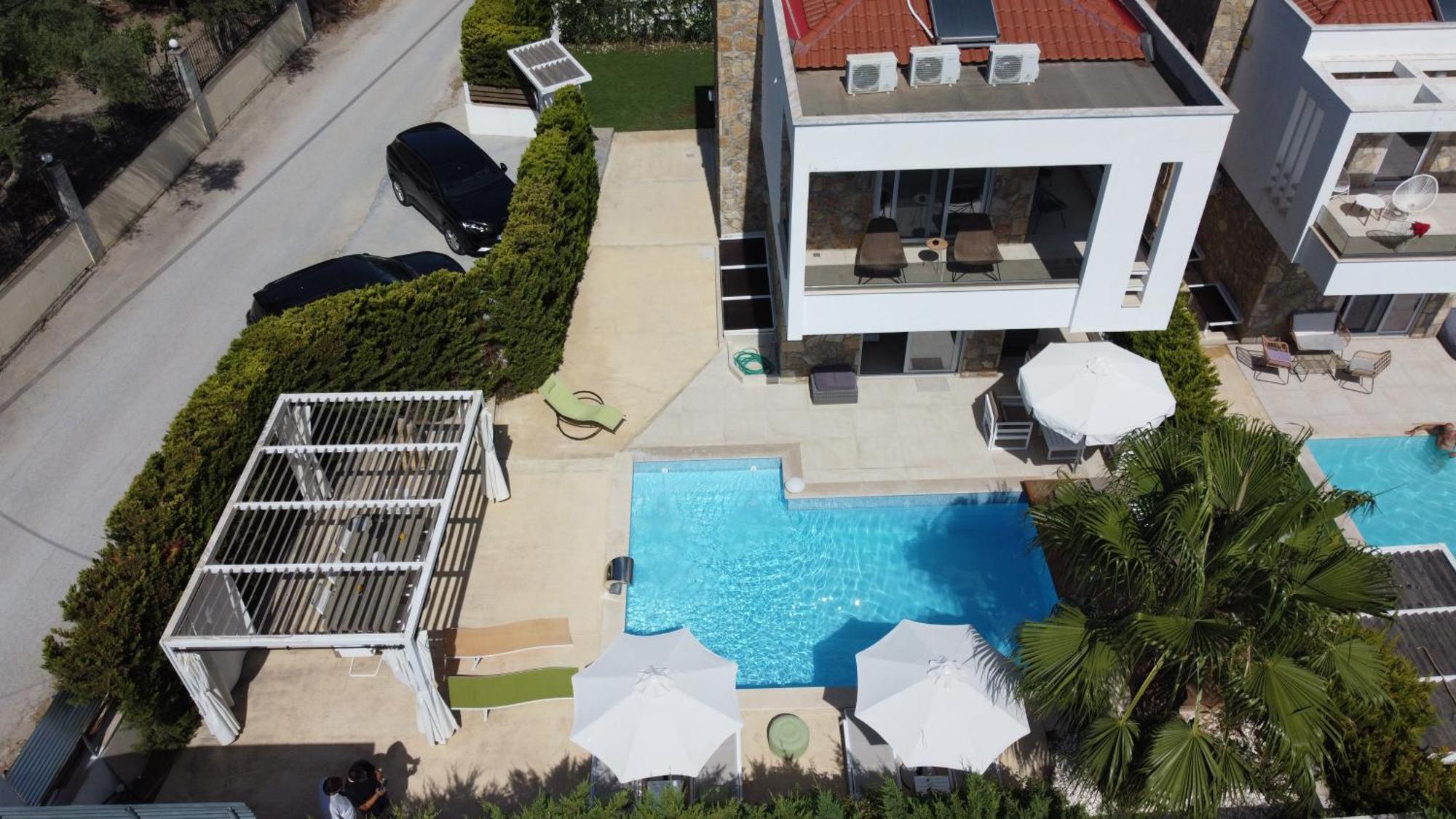 Villa Douglas - Private Pool, Bbq, 4Bdrms, View Pefkochori Exterior photo